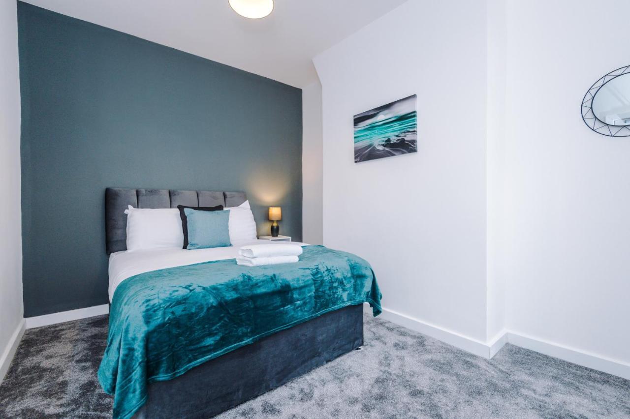 Cosy 3 Bed 3 Bath House - Central Liverpool -Self Check-In & Free Parking! Villa Dış mekan fotoğraf